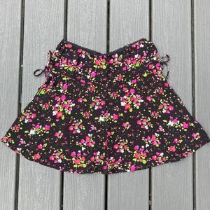 Black and pink floral mini skirt with side bow ties, fairycore Y2K 2000s